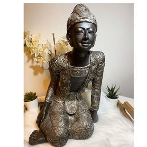🤍🧘🏽‍♂️⚪️ Tall Silver Buddha ⚪️🧘🏽‍♂️🤍